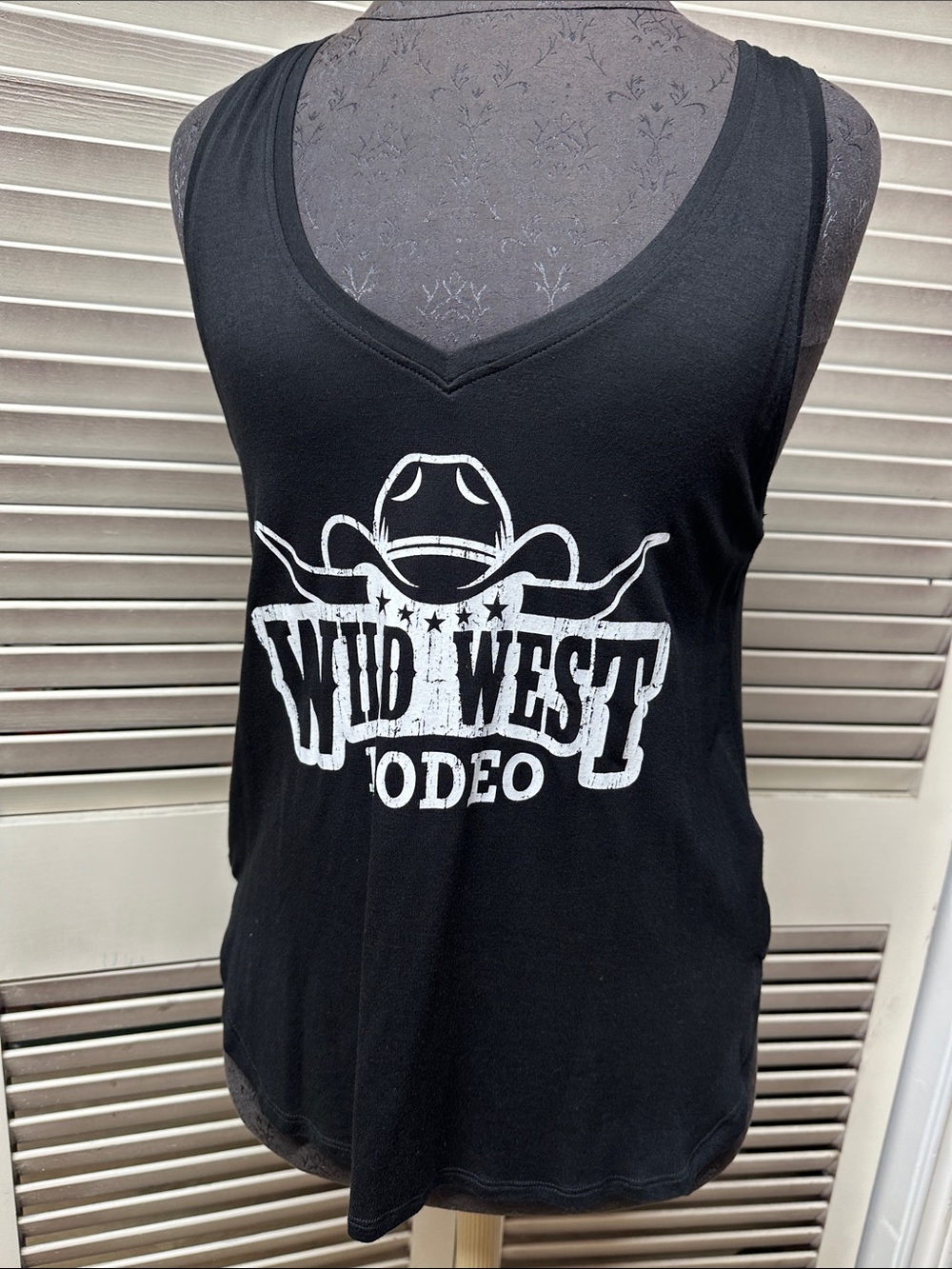 Double Zero Black Graphic Wild West Tank Top